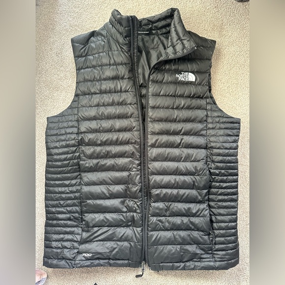 The North Face Other - The North Face Men's Medium Black Puffer Vest